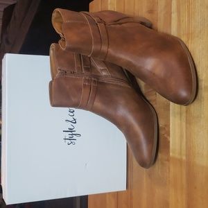 Style & Co Booties Cognac color size 11M.